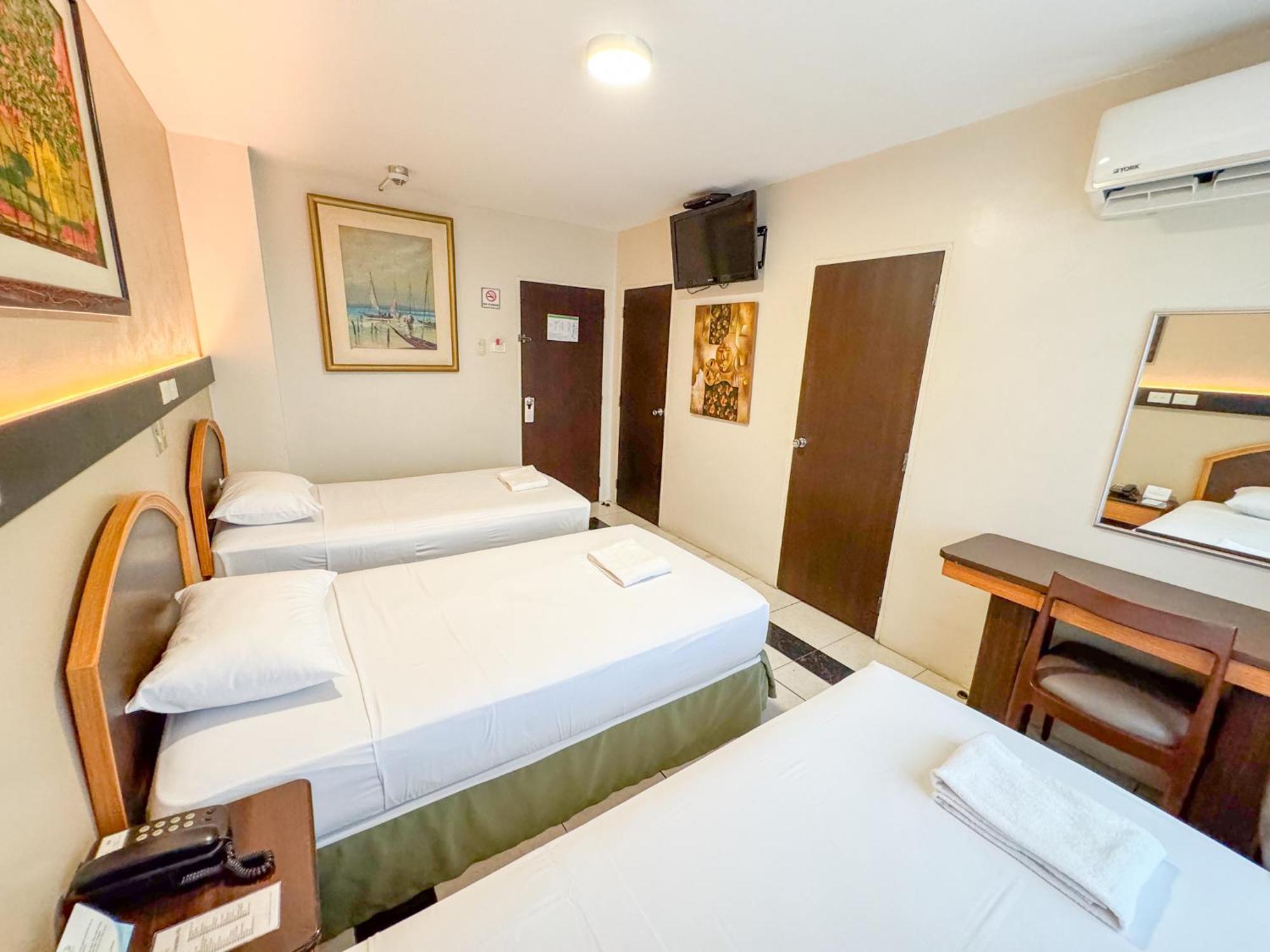 Gh Alexander Hotel Γκουαγιακίλ Εξωτερικό φωτογραφία