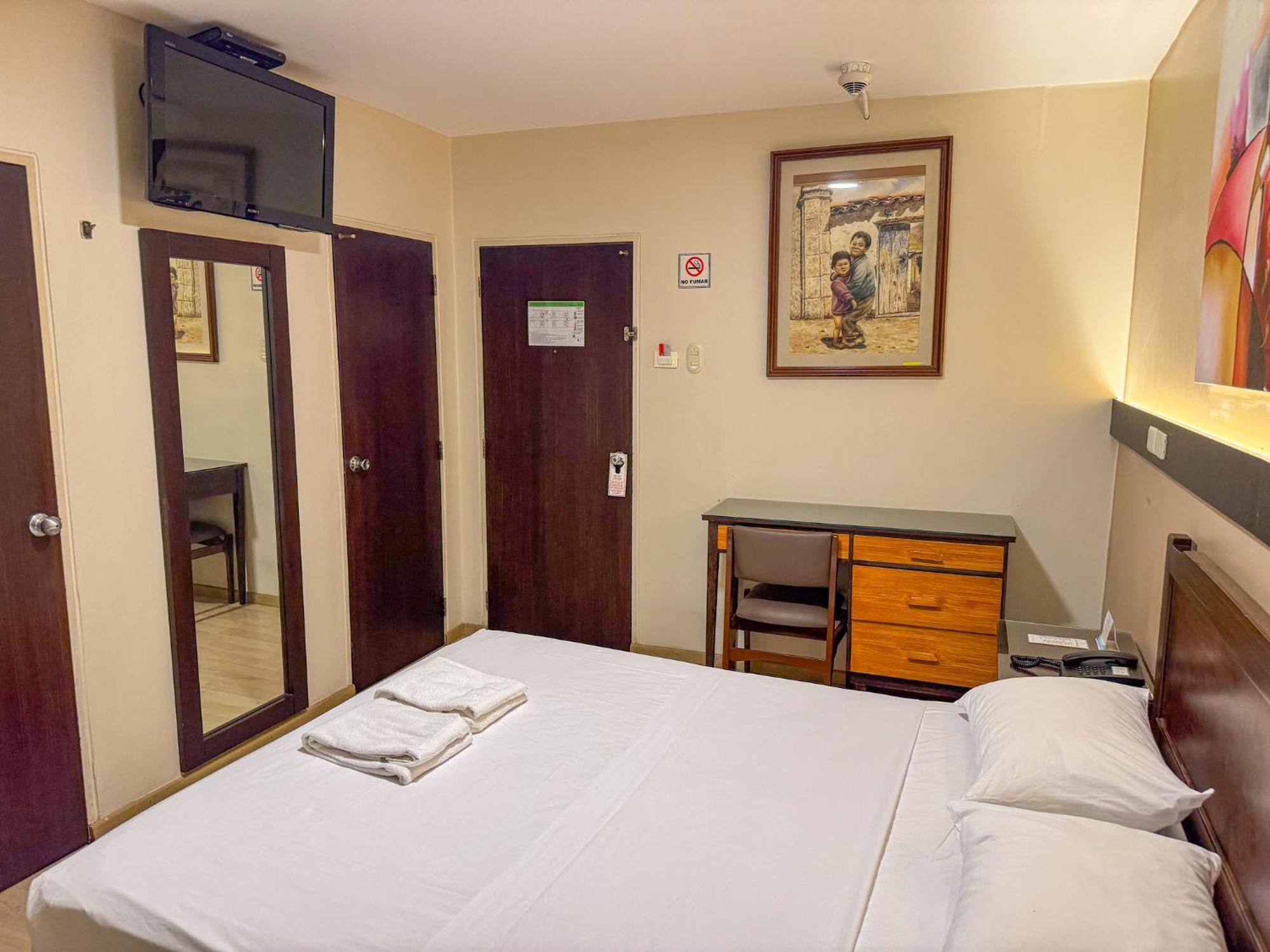 Gh Alexander Hotel Γκουαγιακίλ Εξωτερικό φωτογραφία